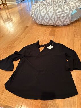 Tyche Black V-Neck Choker Bell Sleeve Top
